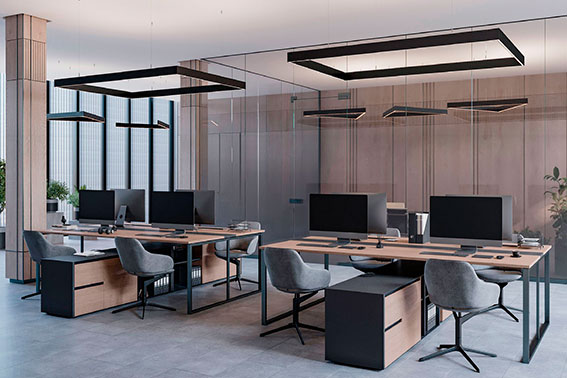 Геометричные светильники в офисе с высокими потолками