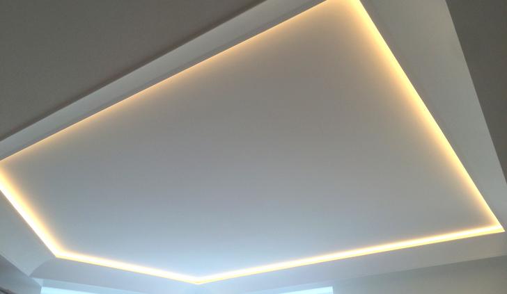Светодиодная подсветка потолка по периметру помещения