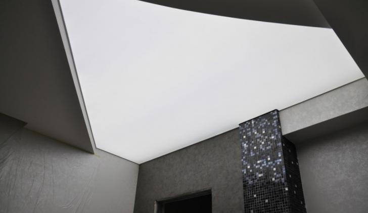 Натяжной потолок со скрытой светодиодной лентой Arlight