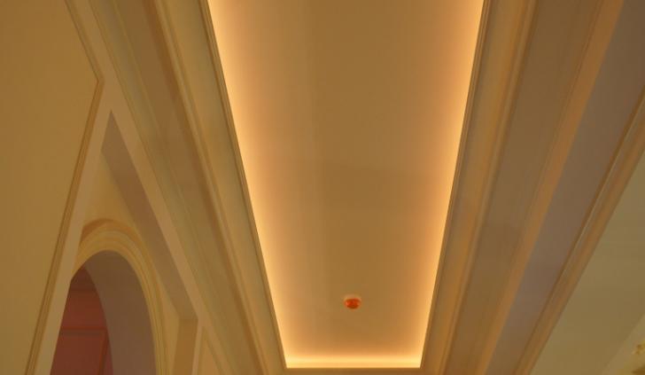 Светодиодное освещение коридора